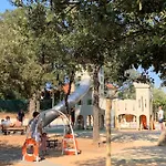 Daire 3 Pers Climatise Renove, Au Calme, Idealement Situe Proche St Raphael-st Tropez, Et Commerces A Pieds *