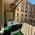 3 Pers Climatise Renove, Au Calme, Idealement Situe Proche St Raphael-st Tropez, Et Commerces A Pieds Fréjus